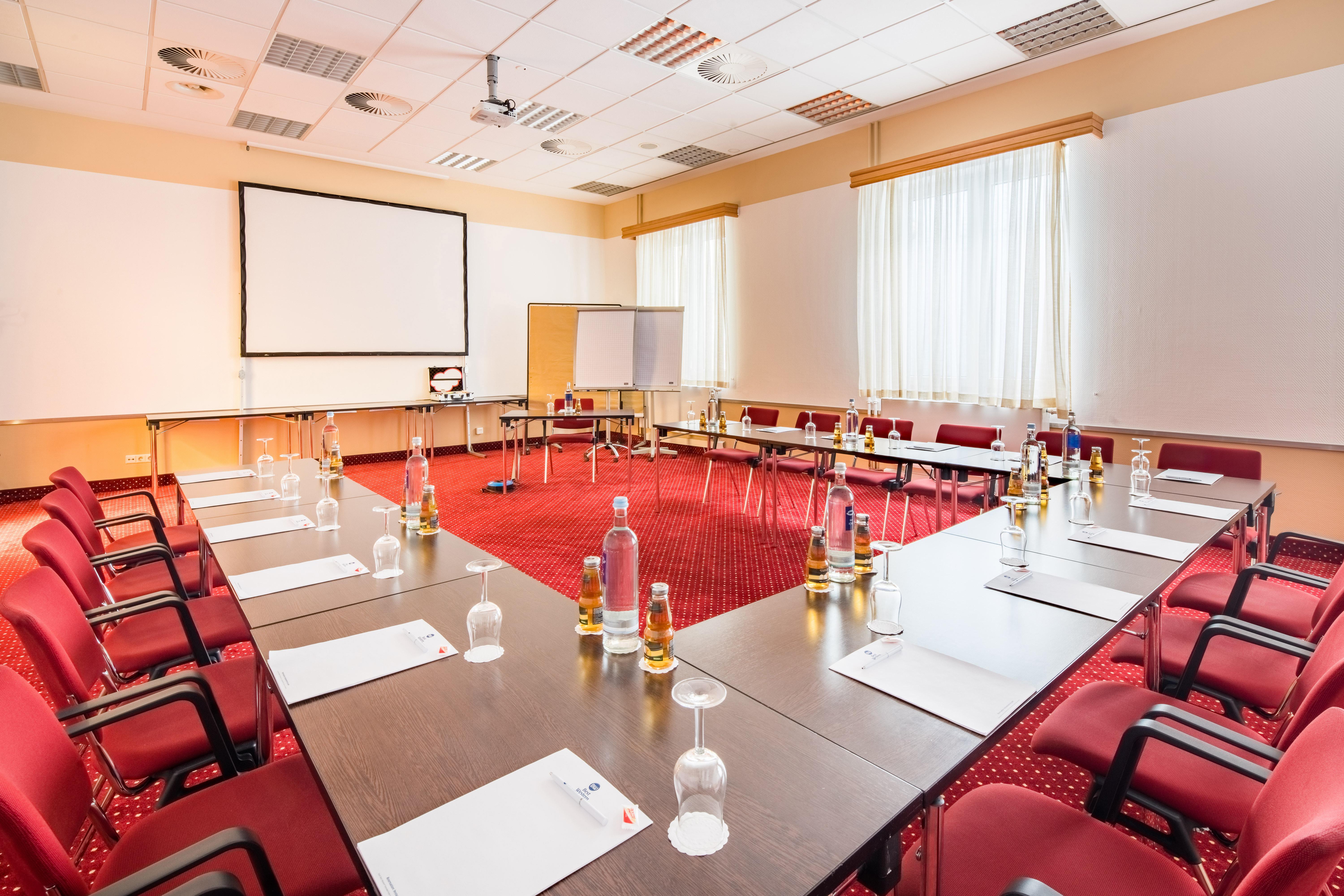 Airways Hotels Frankfurt Airport West Raunheim Eksteriør billede