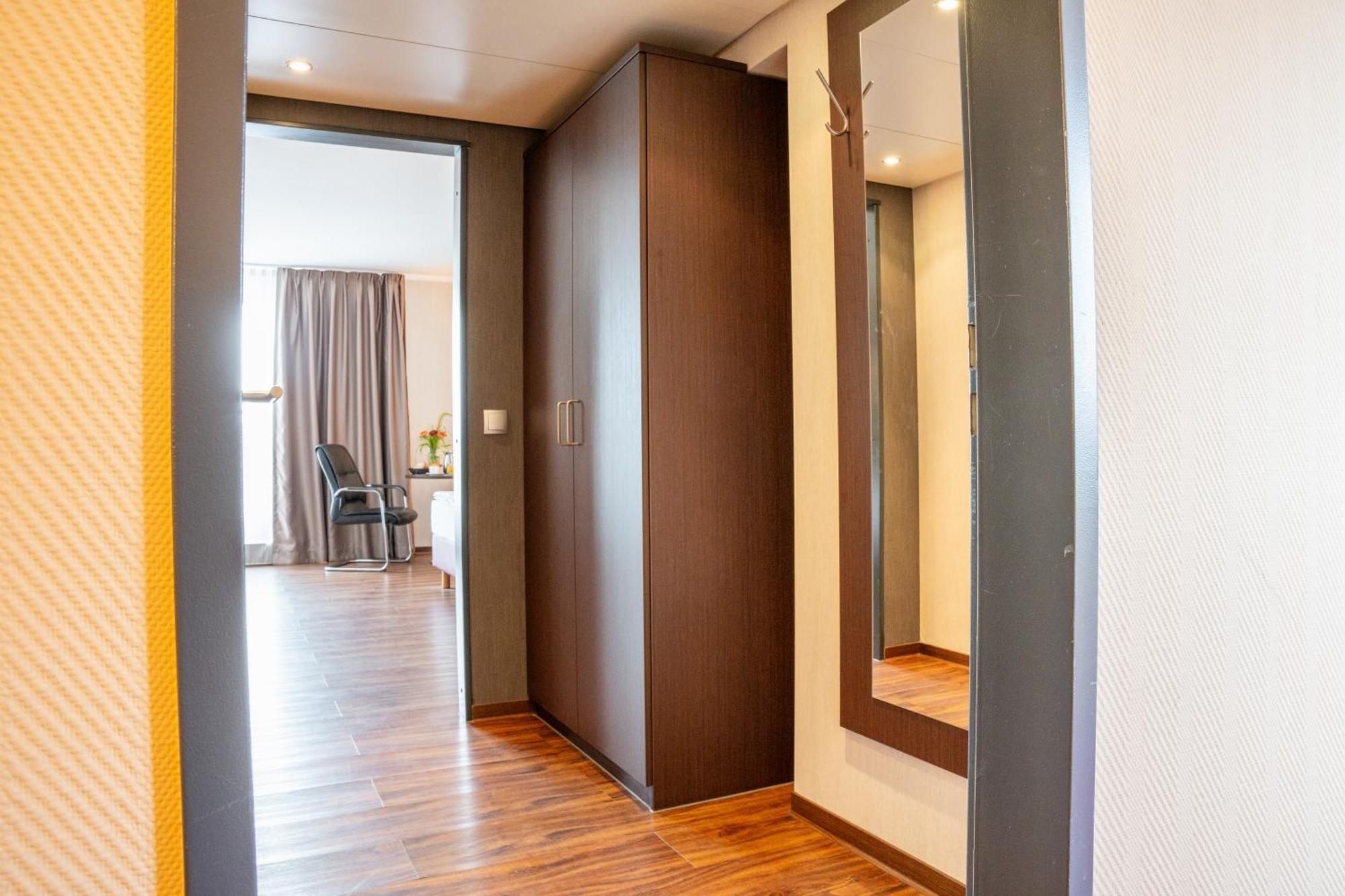 Airways Hotels Frankfurt Airport West Raunheim Værelse billede