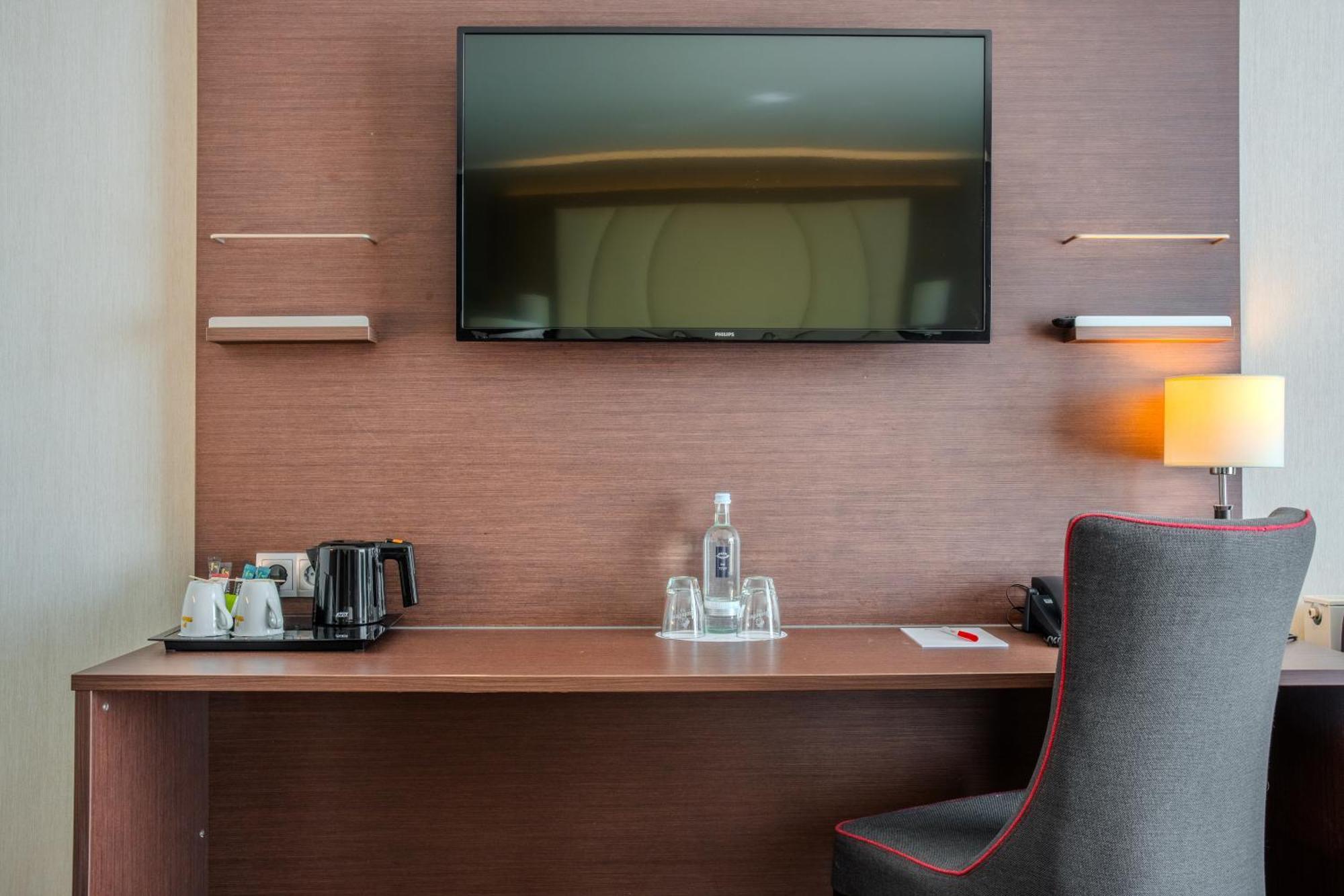 Airways Hotels Frankfurt Airport West Raunheim Eksteriør billede